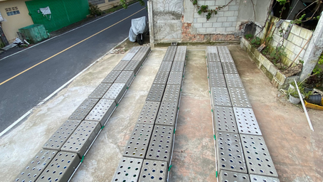 กล่องปลูกผัก Semi-Hydro Organic L4