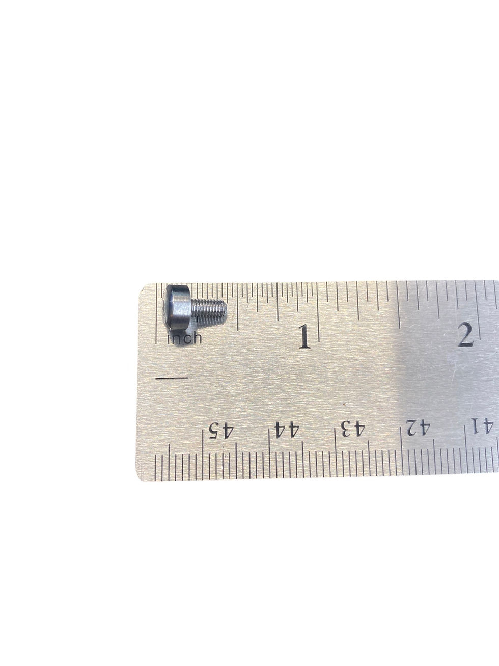 RD0011  (Bail Wire Screw)