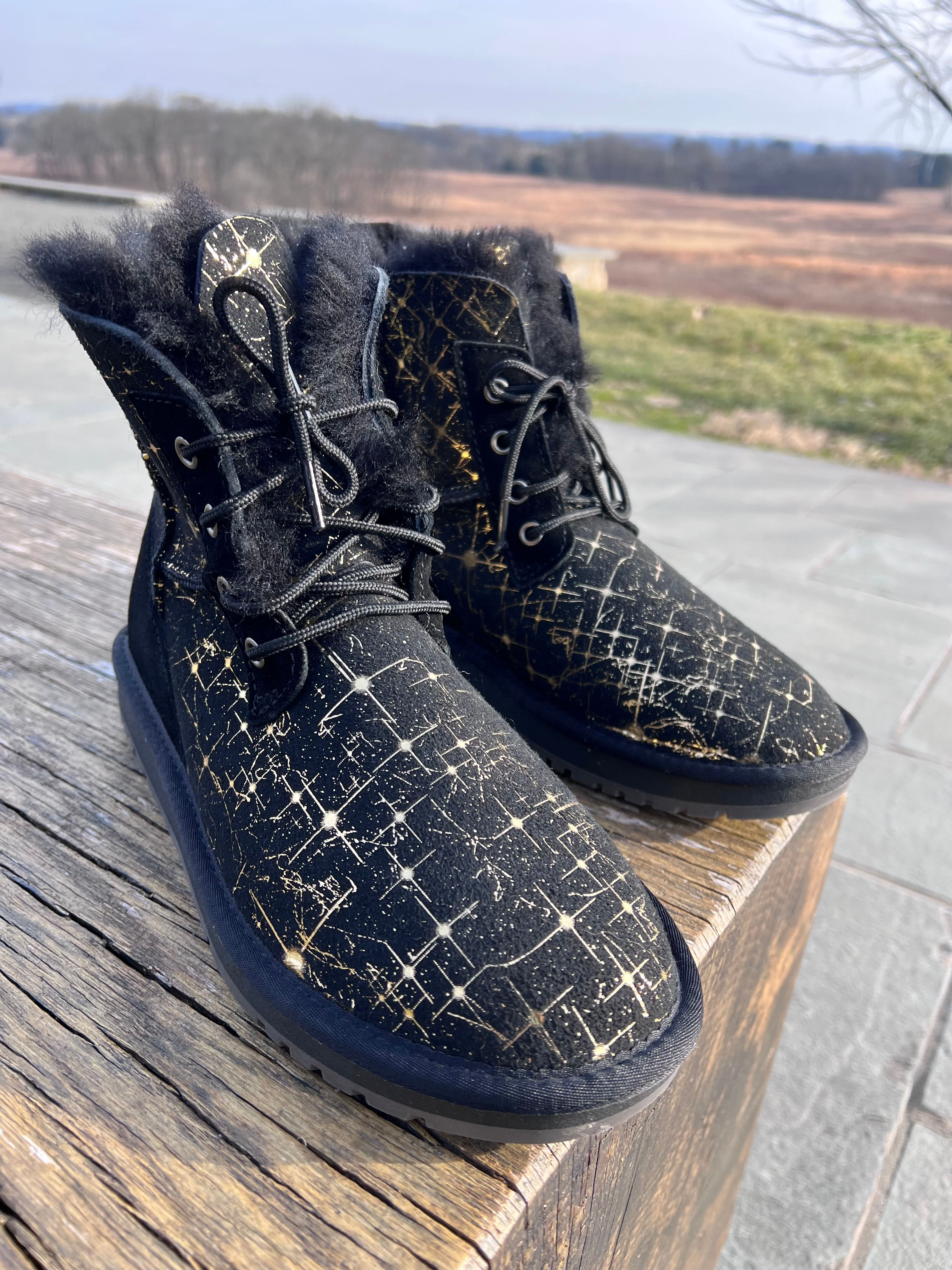 GANALI BOOT ANKLE BOOT SHEEPSKIN IN COSMIC GOLD