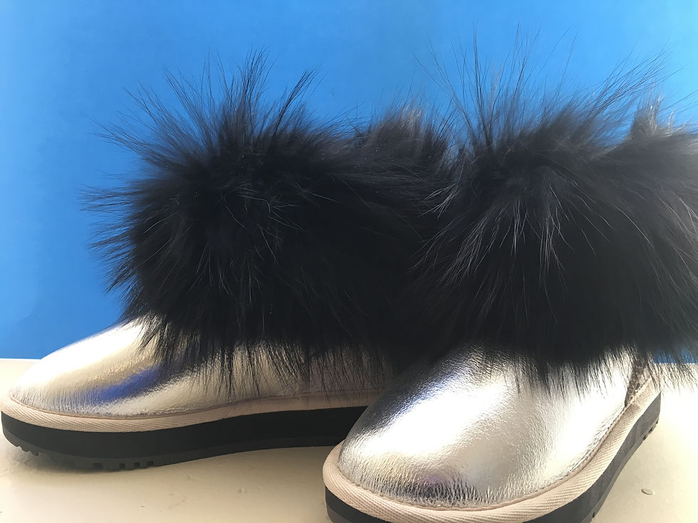 Thumbnail: ADSILA BOOT IN TRIPLE SHEEPSKIN BOOTS IN PLATINUM W ONYX FUR