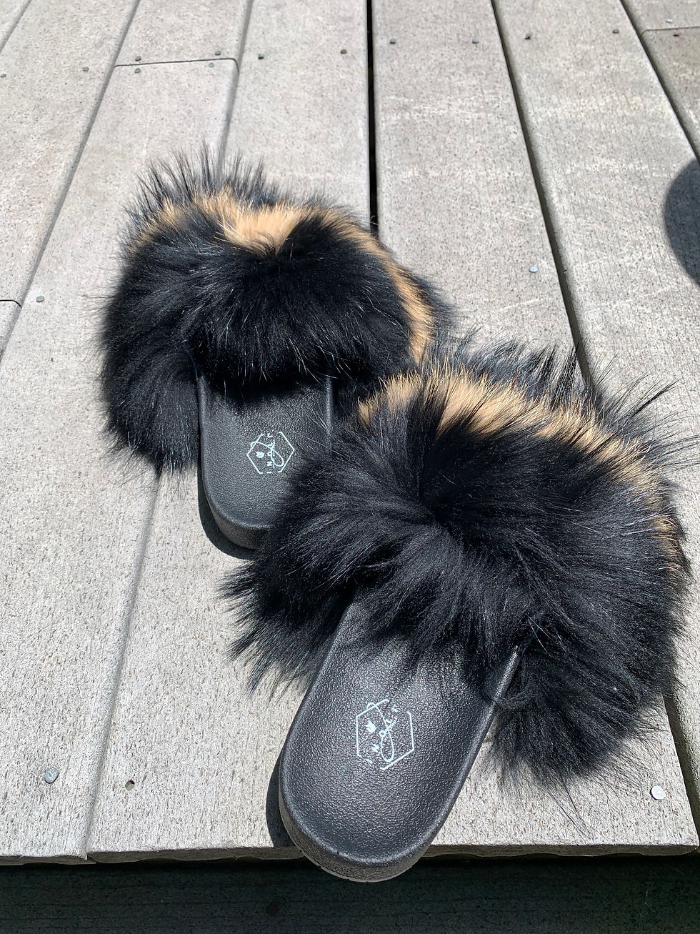 Thumbnail: SHANDA FUR SLIDES FOR GIRLS