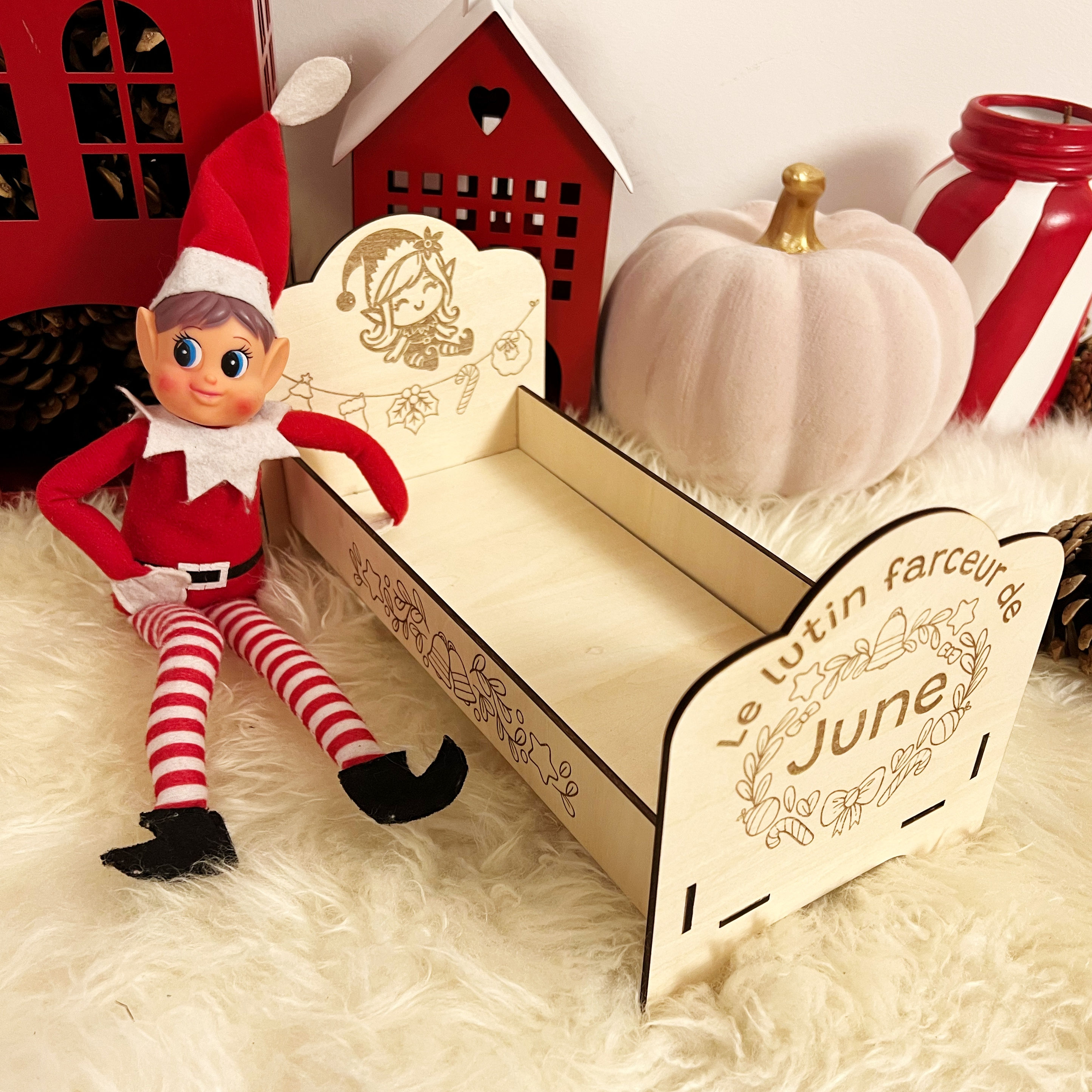 Lit du lutin farceur personnalisé en bois