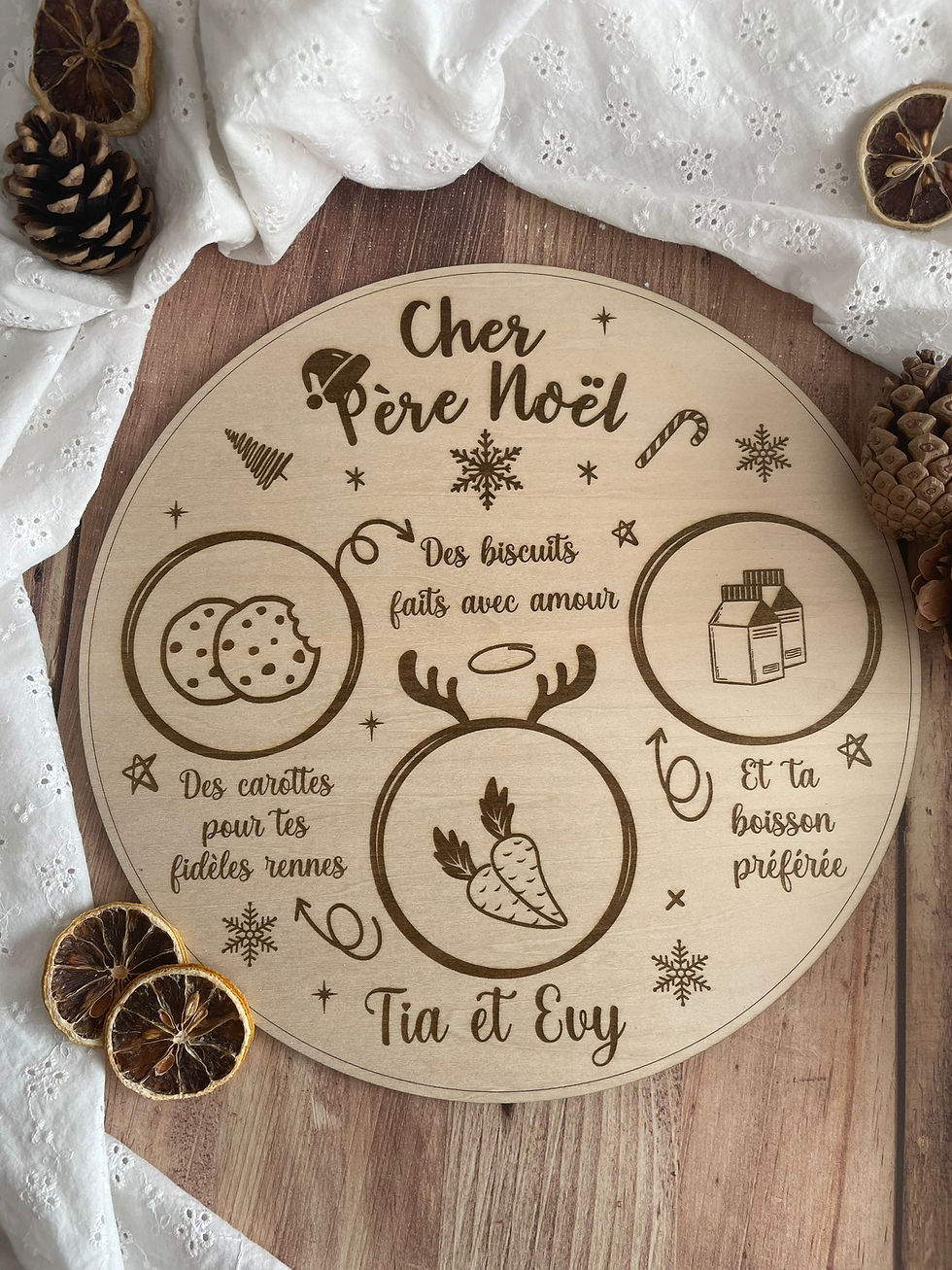 Planche à goûter du Père Noël personnalisé en bois