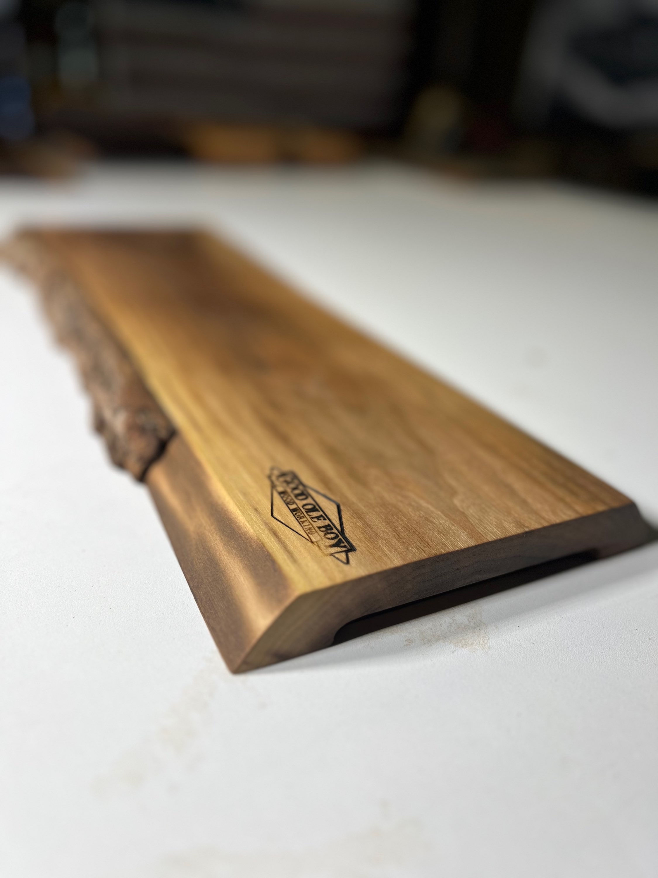 Live Edge Charcuterie / Cutting Board 4