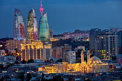 19talk-baku-slide-W3M5-superJumbo