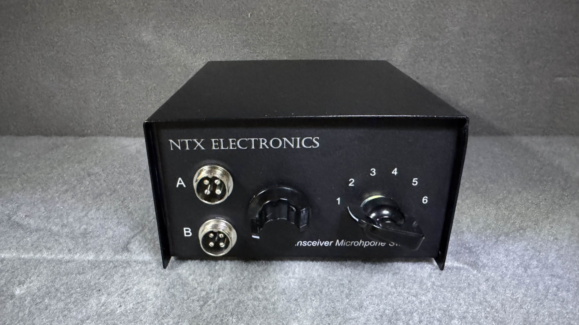 NTX Electronics Transceiver Microphone Switch