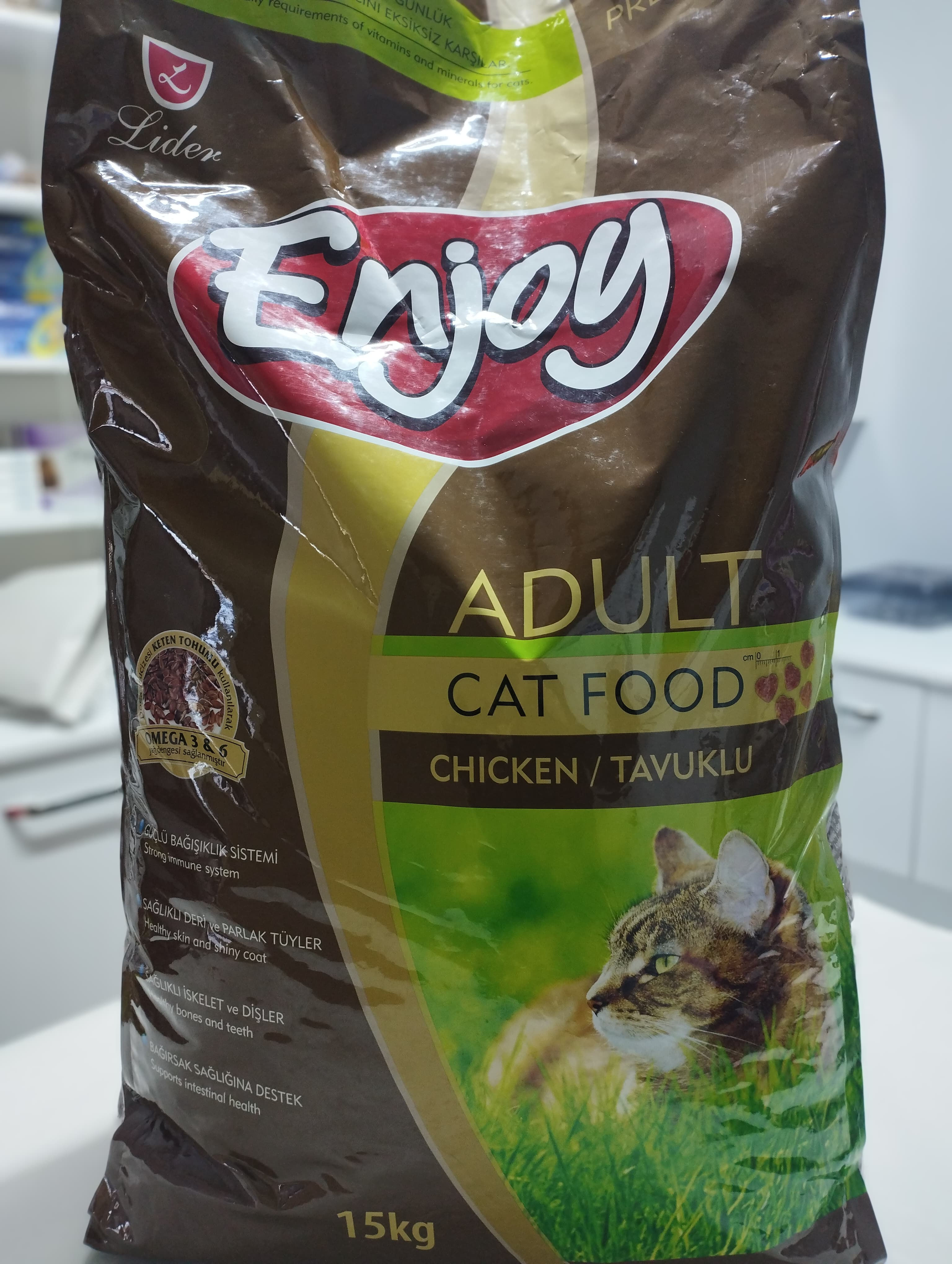 Enjoy Tavuklu Yetişkin Kedi Maması 1 Kg