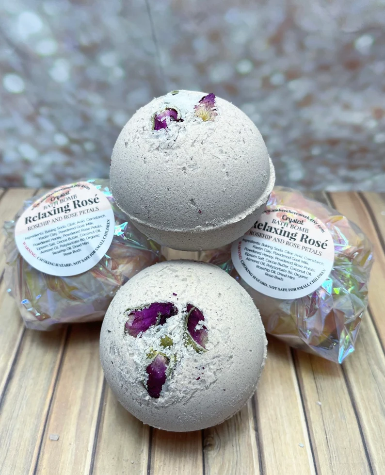 Thumbnail: Rose Quartz Crystal Bath Bomb