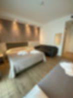 SUPERIOR 2-3 persons