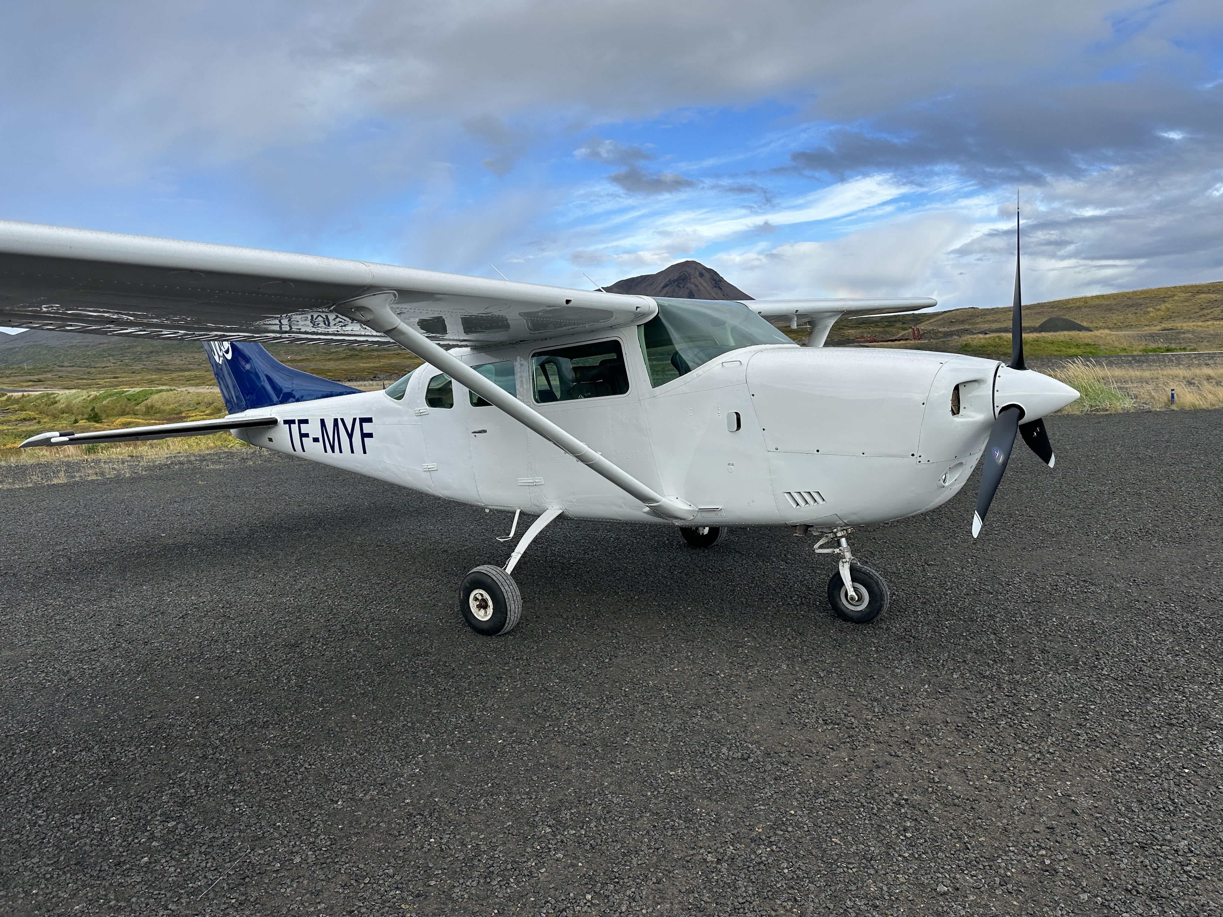 1982 Cessna U206G, Iceland, photo 1