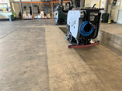 Floor scrubber