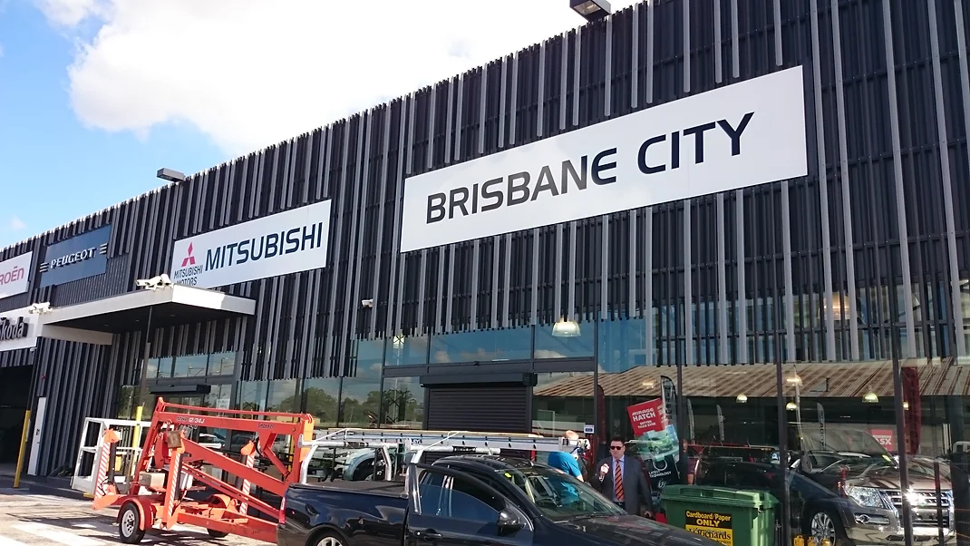 Mitsubishi Signs