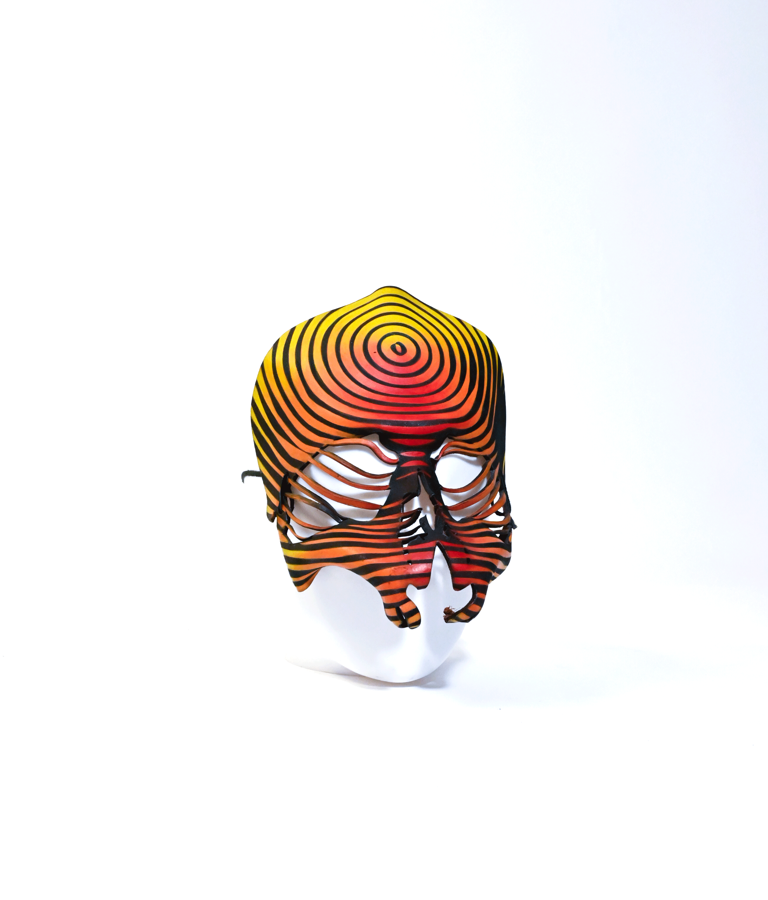 Dizzy Skull Mask