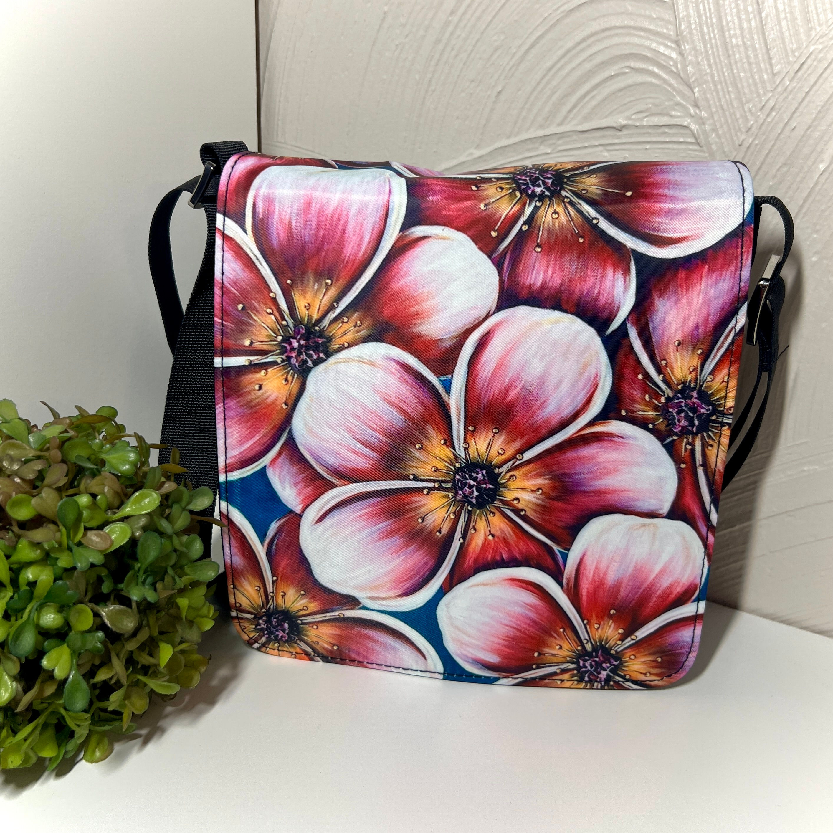 Last Chance - Flap Messenger Bag