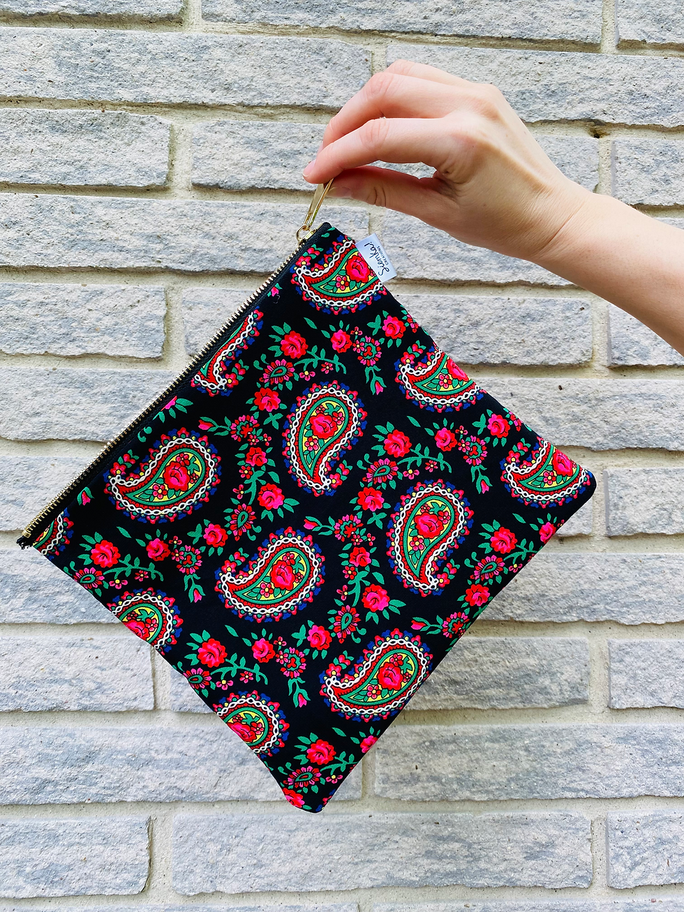 Thumbnail: Floral Zipper Pouch