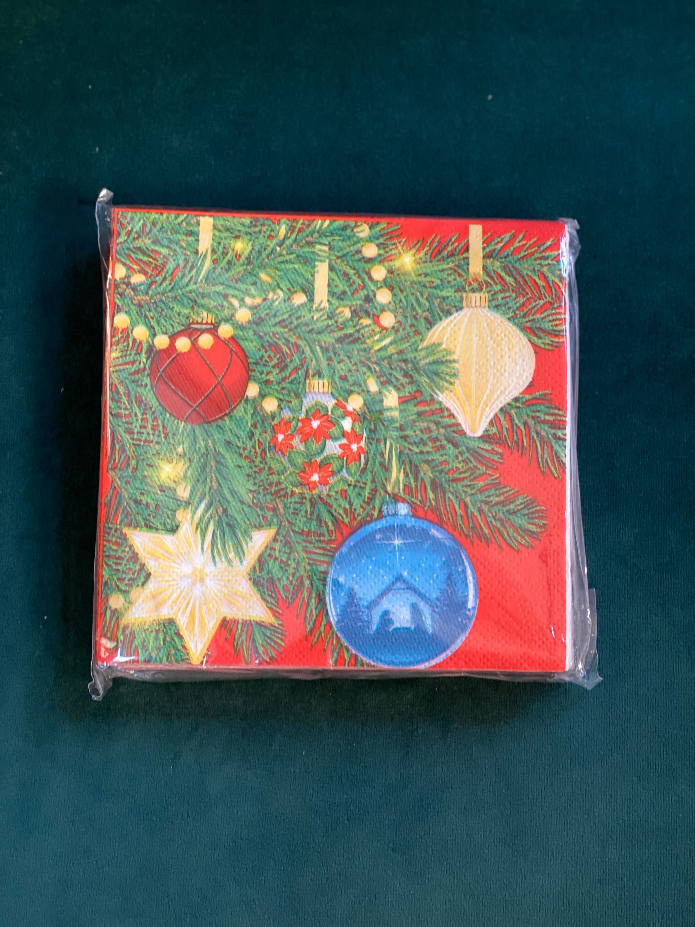 *Festive Ornament Napkins /10 Packs