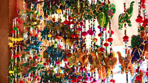 The dog and the madman- A Jaipur's bazar story.