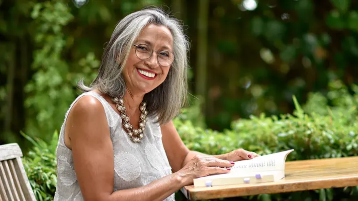 Writer: Gungor Buzot