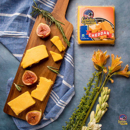 Cheddar (orange) - Sharp 1kg Bulk Pack | golokafarms