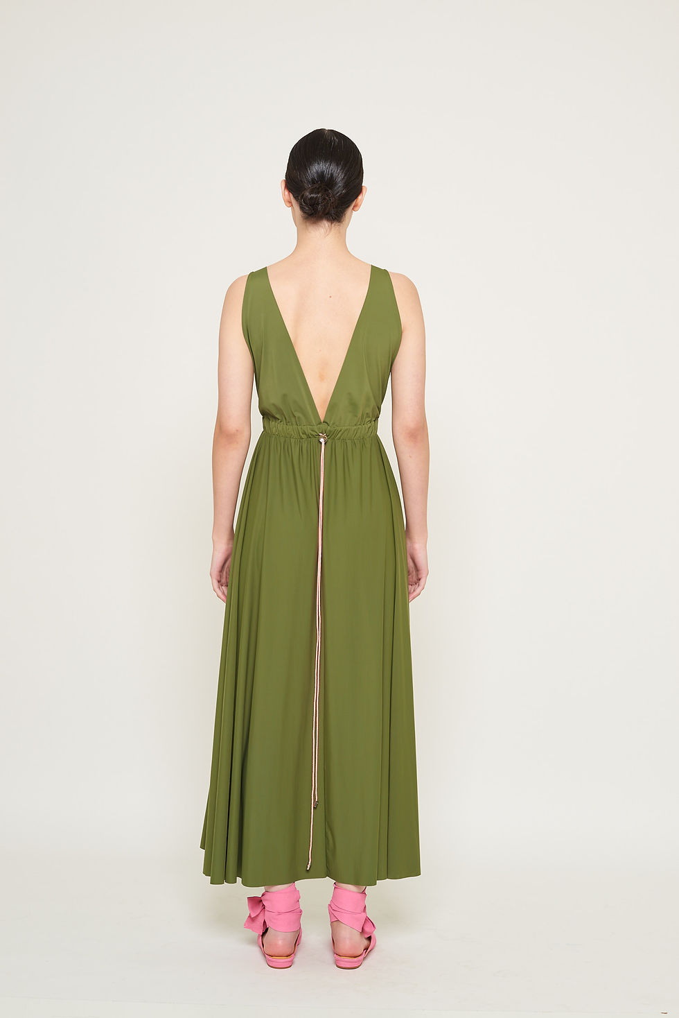 Miniatura: Vestido 08 midi fluity decote sem mangas
