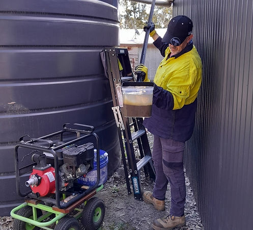 water tank cleaning sample