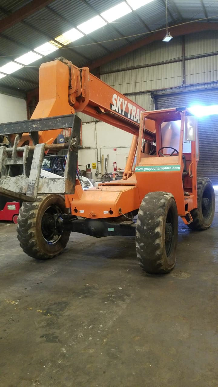 Manipulador telescopico Sky trak