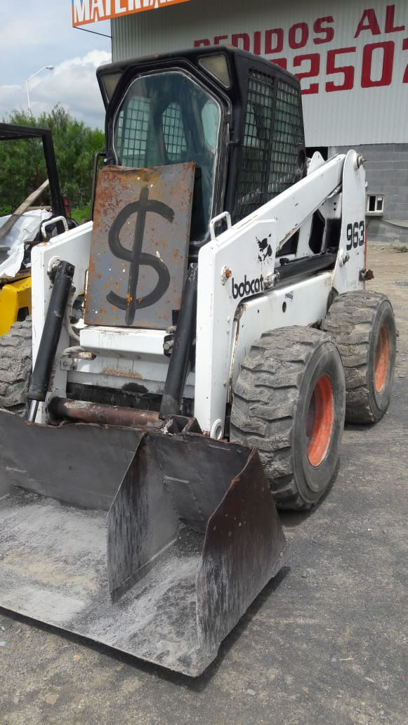 Bobcat minicargador 963