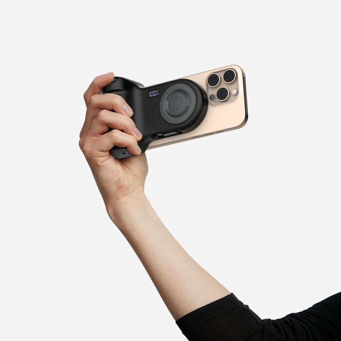 Miniature : Belkin PowerGrip magnétique avec batterie externe intégrée