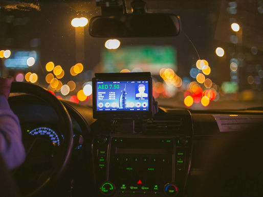 G7 Táxi: Segurança 24h e Luxo em Maringá