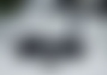 Six medical evacuation vehicles from Forbes Ukraine and the Inspira business club handed over to the medics in the frontlines