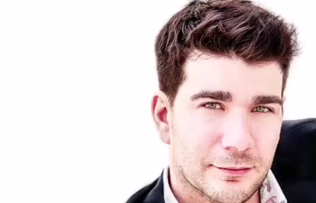 Isaac Galán:"El rol de Emilio presenta una gran exigencia vocal y dramática"