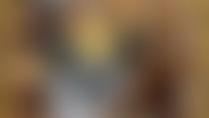 УЖЕ ДЫМИТ ОСЕННИЙ ЛАДАН