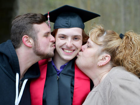 High School Senior Photos & Graduation Memories