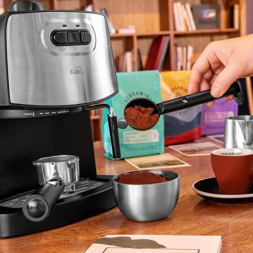 Cafetera Expreso 1.8l - Marca Kalley | Almacén La Licuadora