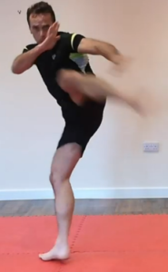 Switch kick chamber