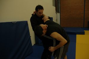 knee-strike-to-stomach-whilst-grappling-a