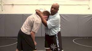 Anthony Amado: Pinch Headlock