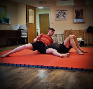 Jack H Scarf Hold
