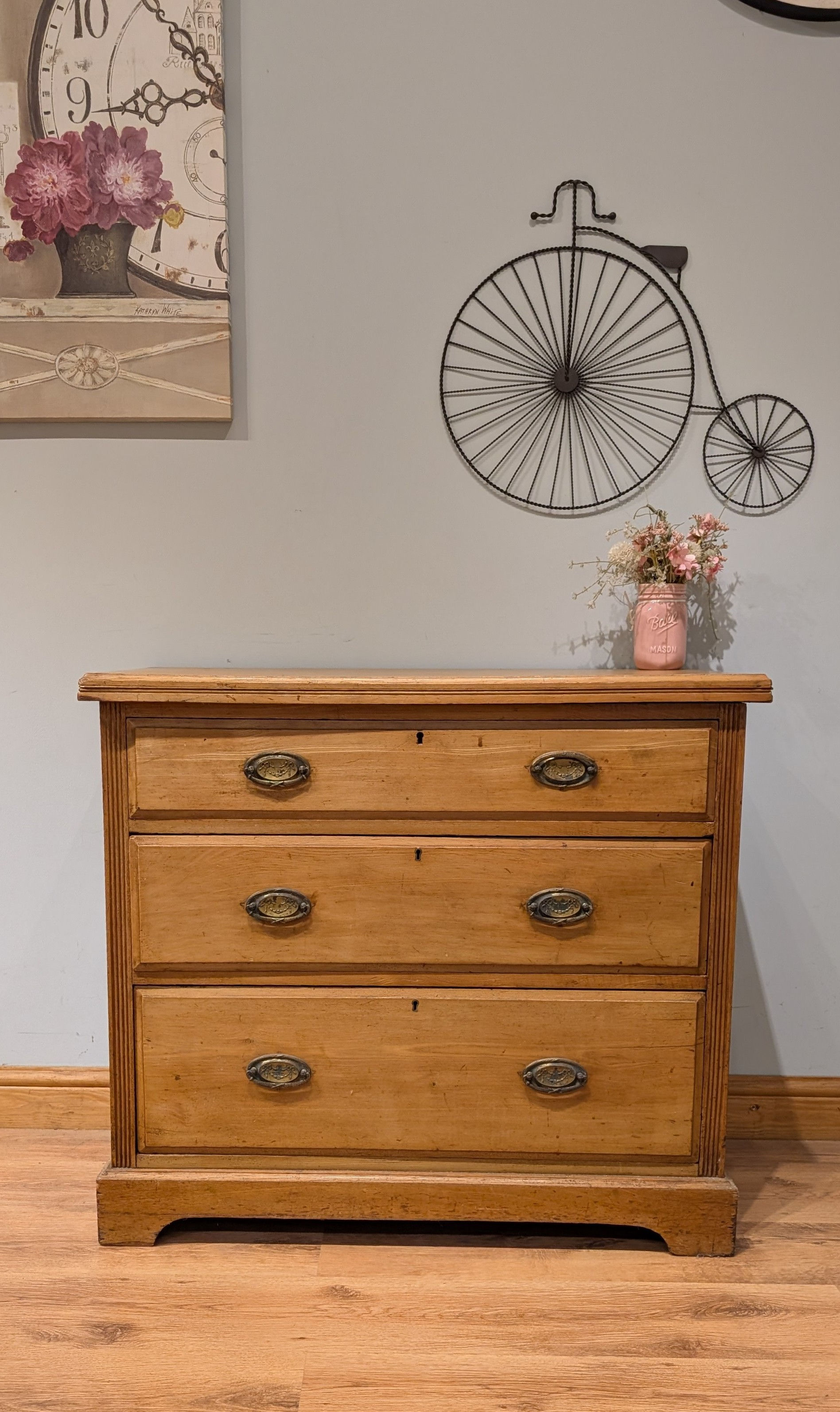 2401 Antique Chest of Drawers
