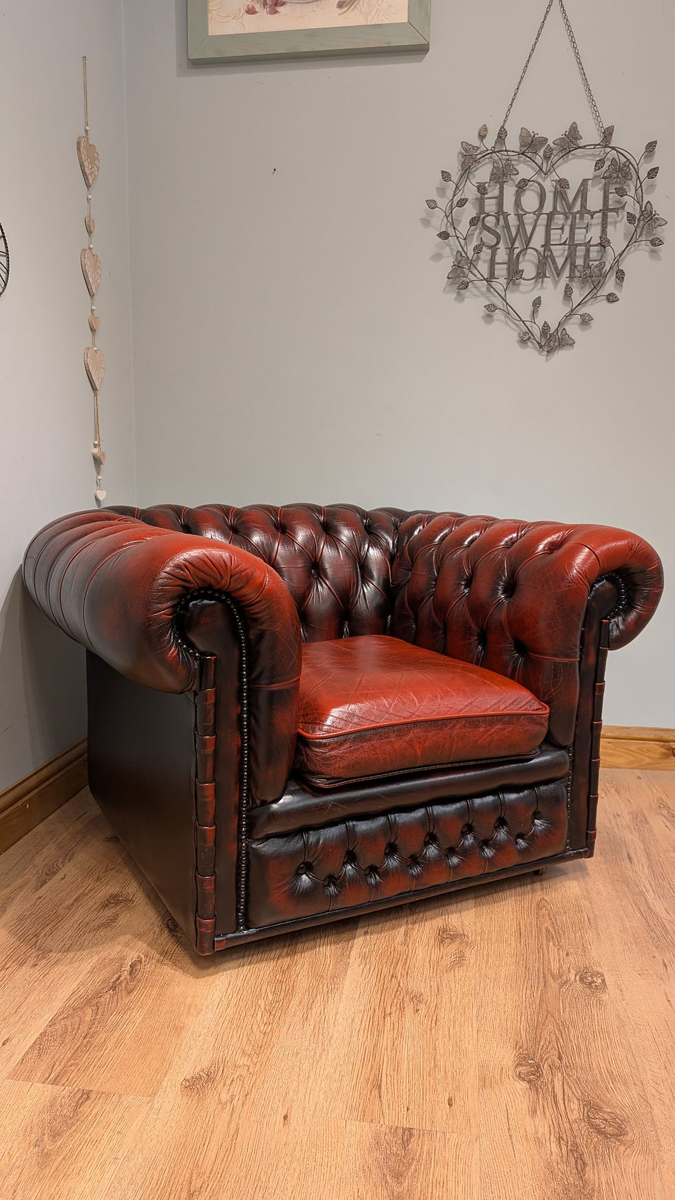 Thumbnail: 2383 Red Chesterfield Armchair