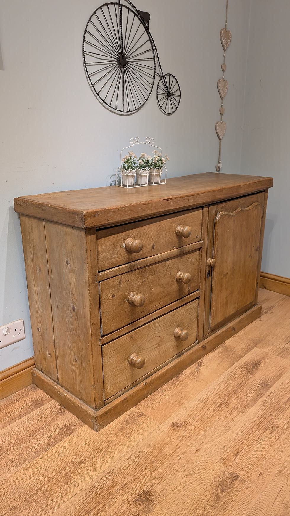 Thumbnail: 2538 Antique Pine Victorian Sideboard