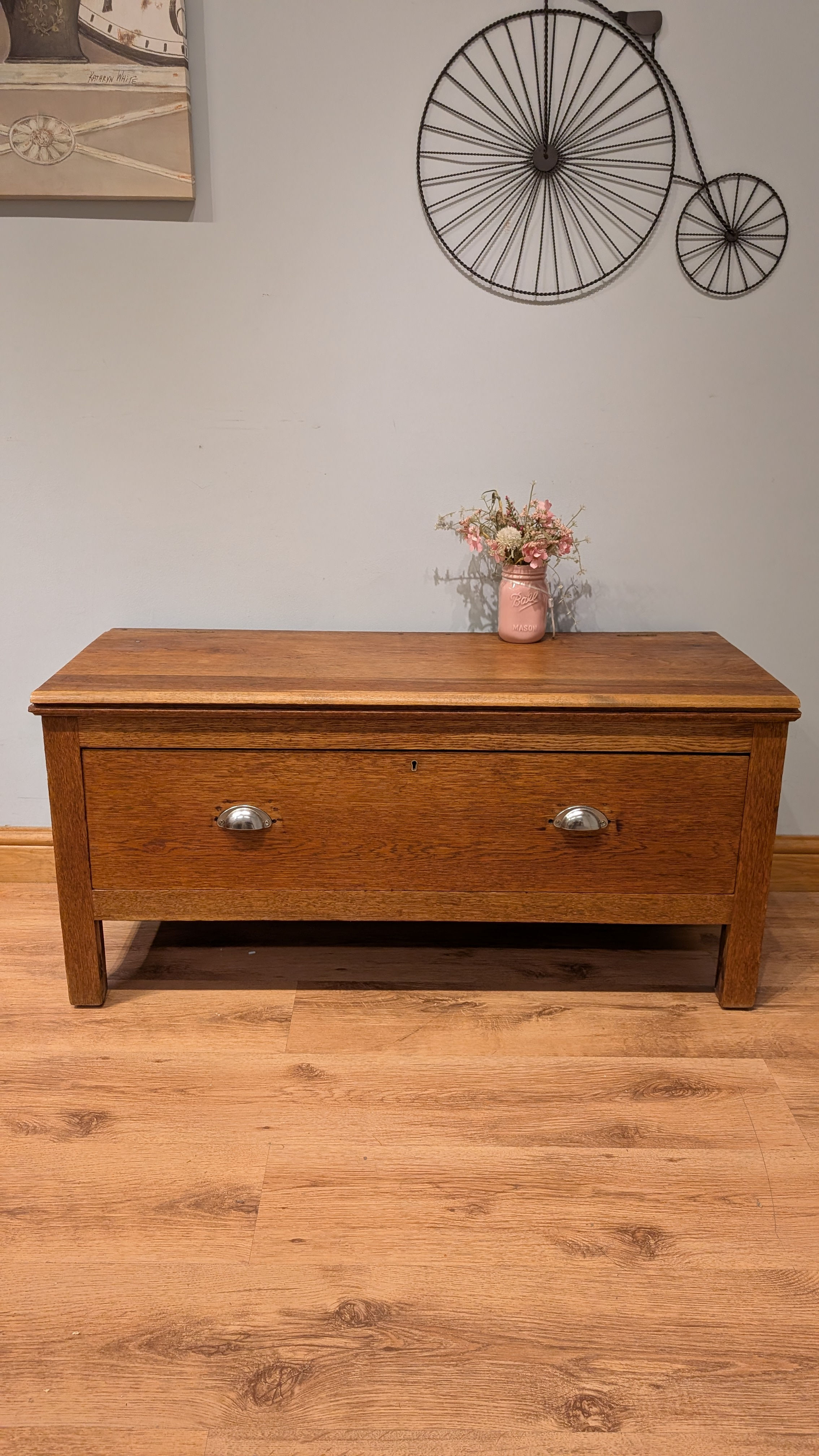 2475 Vintage Oak Chest