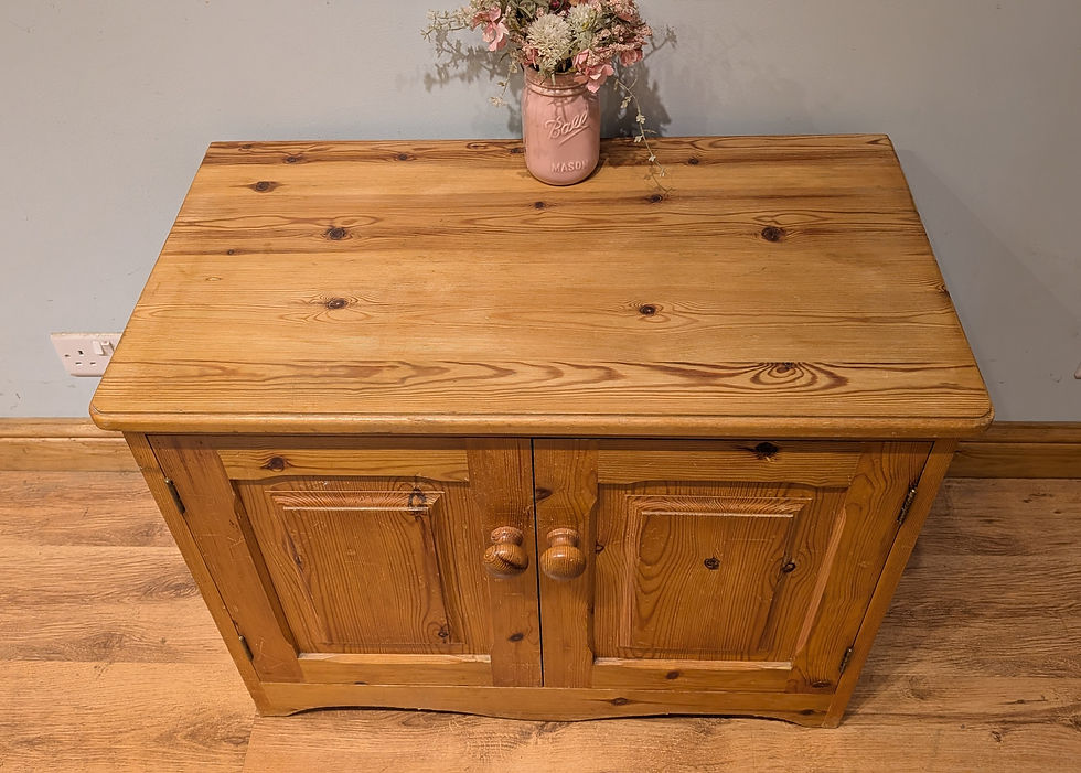 Thumbnail: 2532 Pine Cupboard