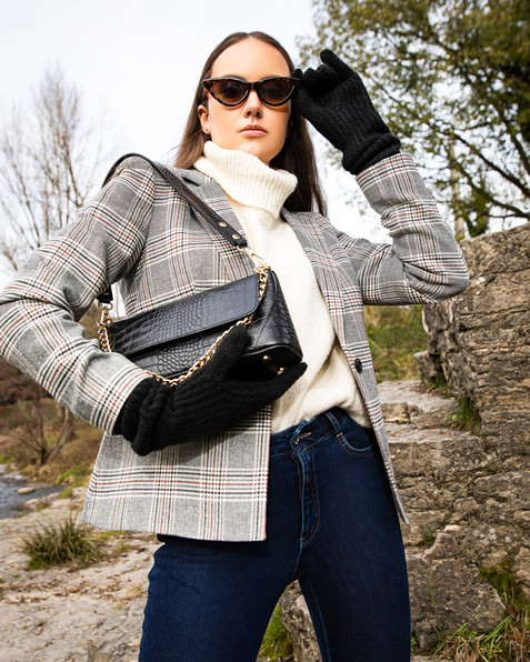 Dika winter Collection editorial sample