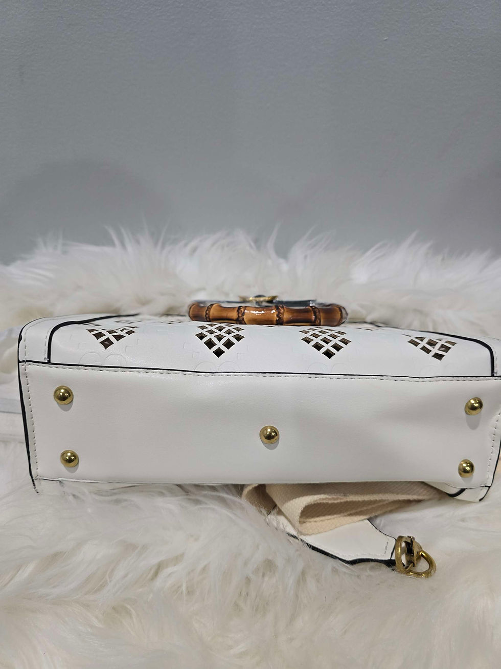 Thumbnail: GG Genuine Leather White Handbag