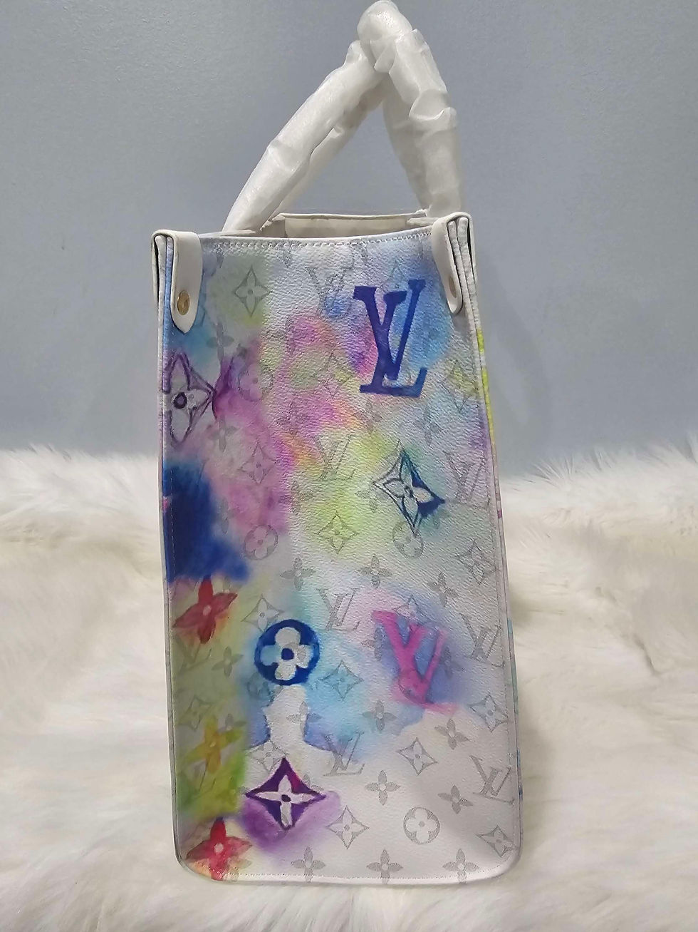 Thumbnail: LV GM Multicolor Watercolor OnTheGo Bag and Wallet