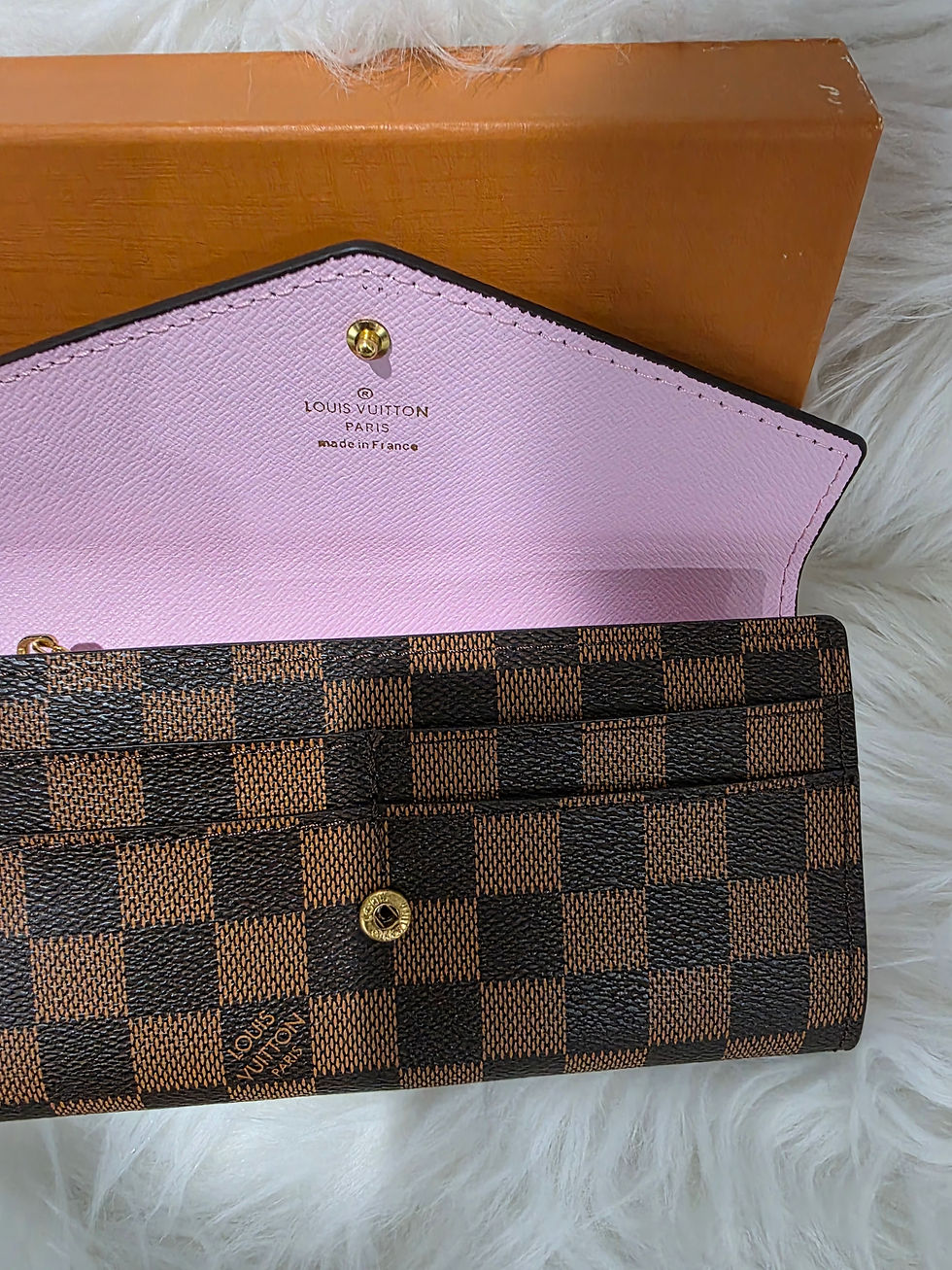 Thumbnail: LV Azur Wallet Pink Interior Genuine Leather