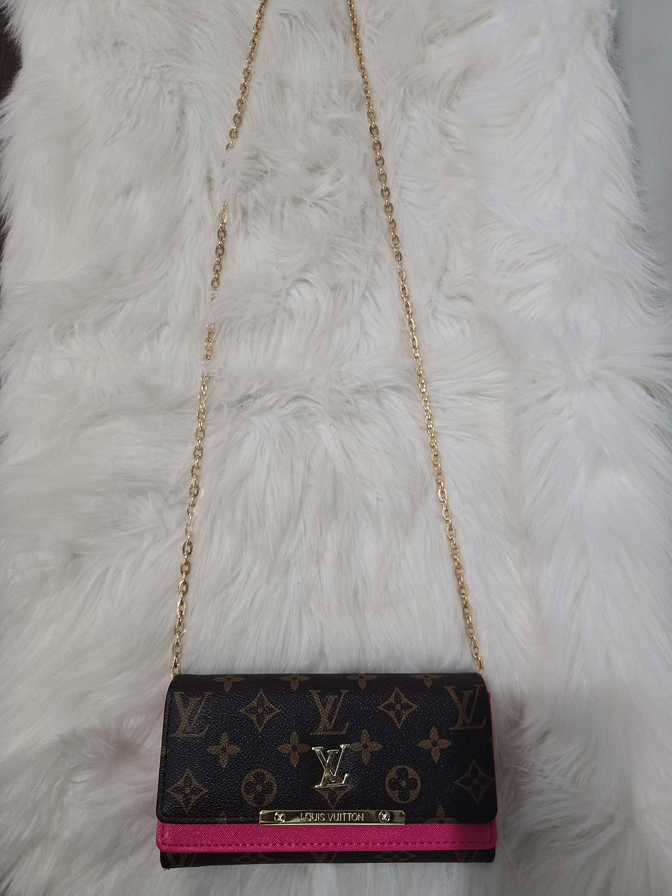 Thumbnail: LV Mono and Hot Pink Wallet with Detachable Chain