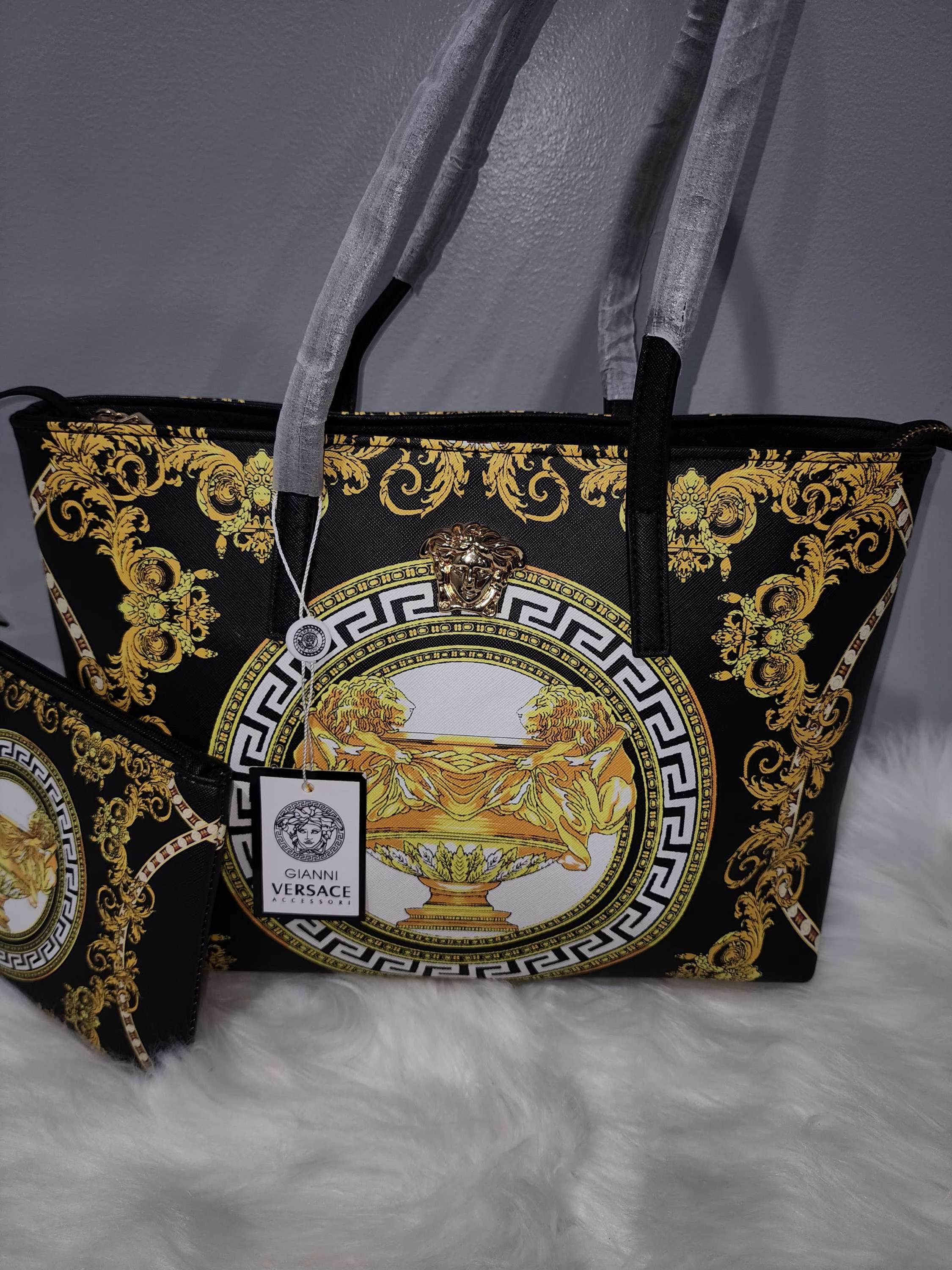 V3rs@c3 Saffiano Leather Medium Tote