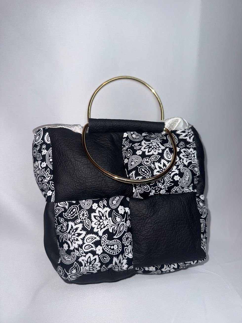 Thumbnail: Puffy Mini Bag